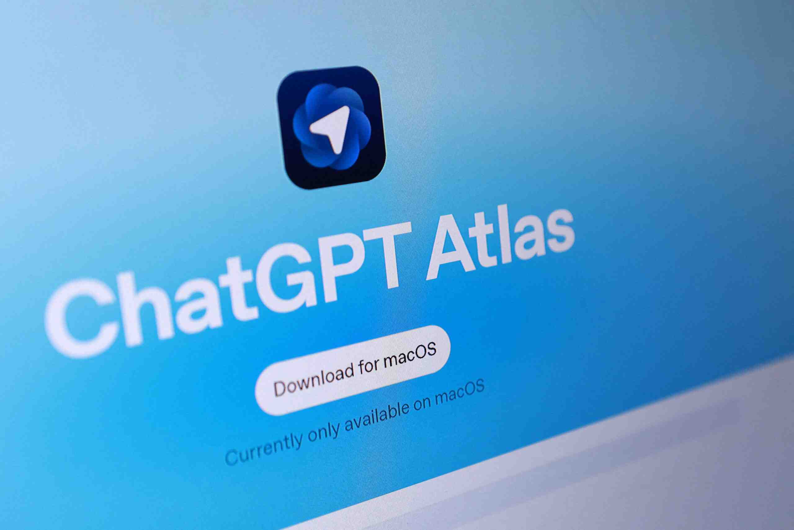 يزيد إطلاق "Atlas" من الضغوط على "Google".
