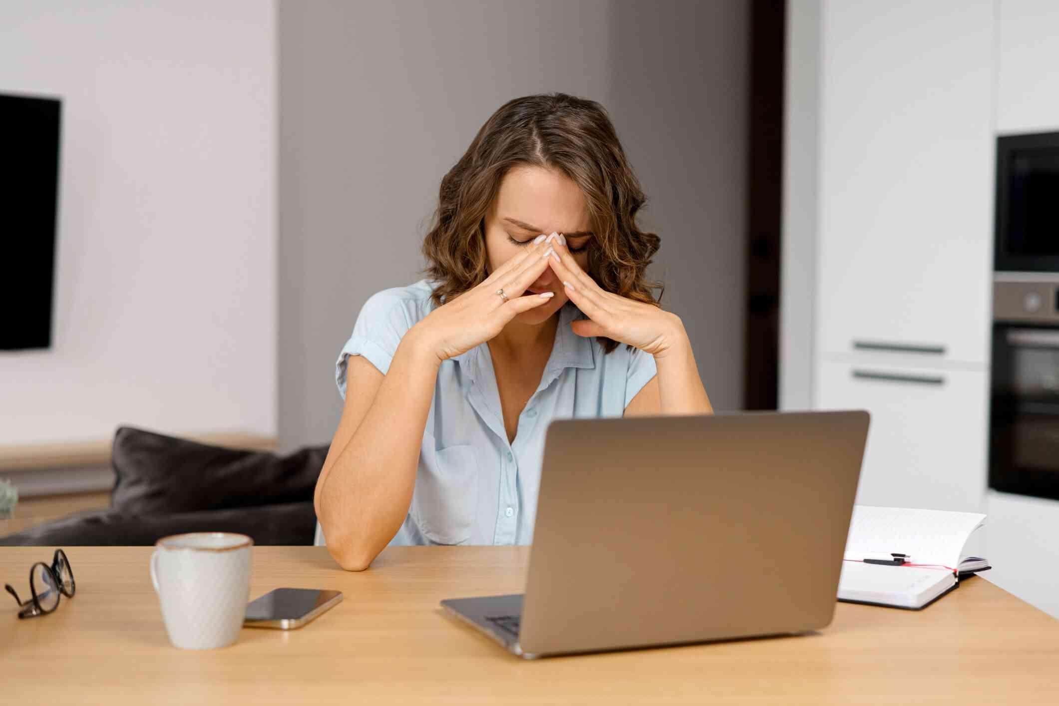 People are also more likely to recall memories that match their current emotional state. People are also more likely to recall memories that match their current emotional state.