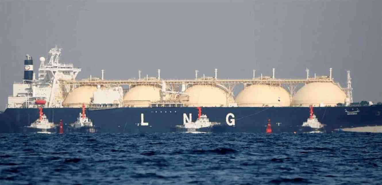 ناقلة ضخمة للغاز الطبيعي المسال (LNG)