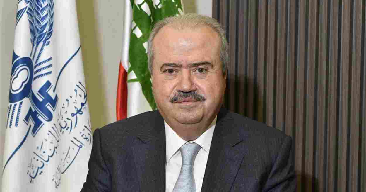 أوضح جابر أنّ الاجتماع هدف إلى تعزيز التنسيق بين الحكومة ومصرف لبنان والمصارف التجارية.