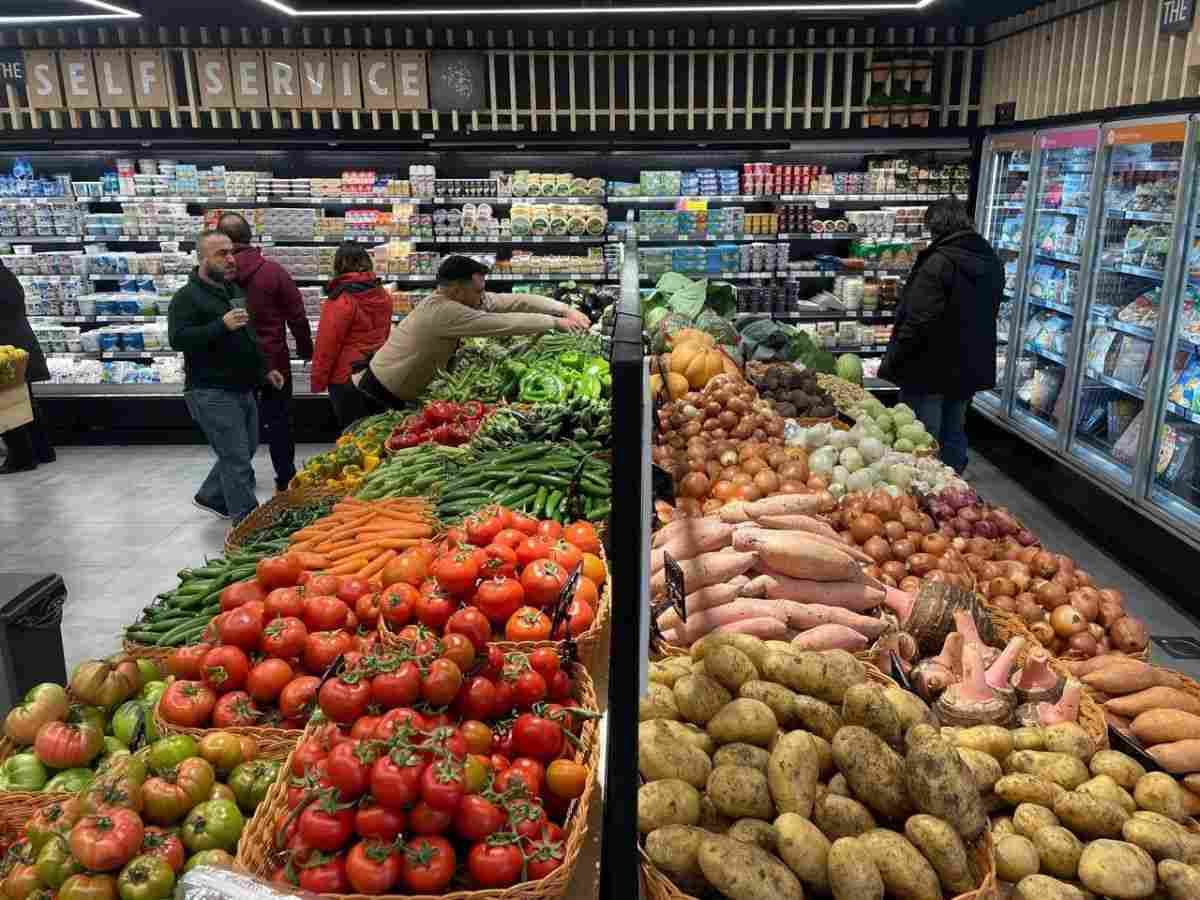 ويُظهر استمرار التضخم السنوي المرتفع أن لبنان ما زال يواجه صعوبة في تحقيق تعافٍ اقتصادي مستدام. (المصدر: L'Orient Today)