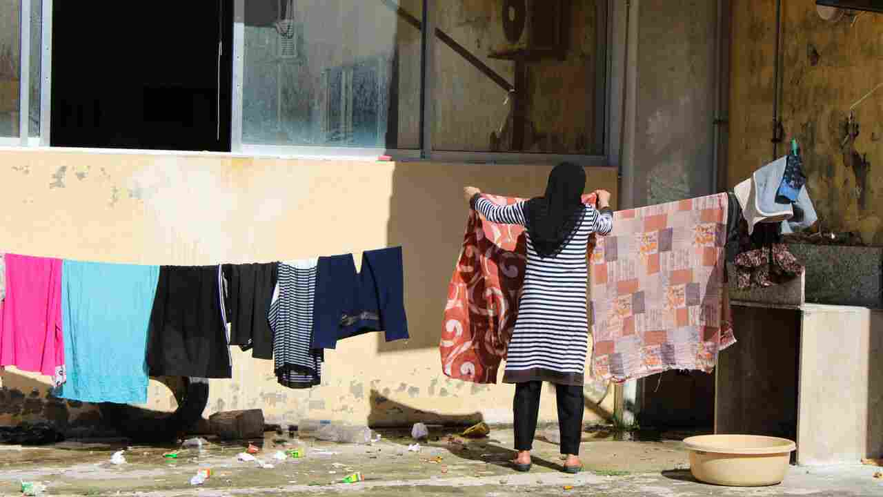 Lebanon’s Disaster Risk Management (DRM) unit reports that around 132,742 displaced people are currently living inside collective shelters.