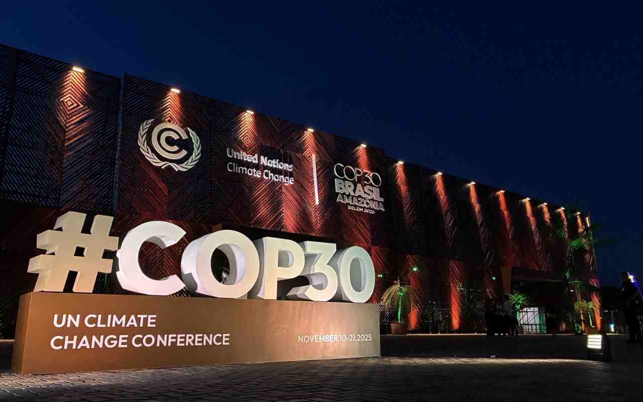 استضافة مؤتمر COP30 في بيلين للمرة الأولى تنقل الحدث الرئيسي لمناقشة المناخ التابع للأمم المتحدة إلى الأمازون. (المصدر: سيرجيو مورايس / COP30)