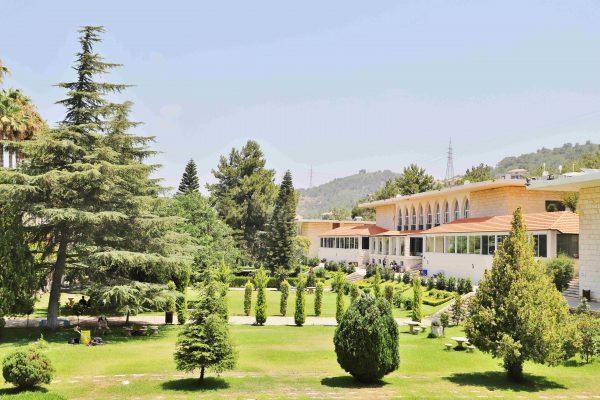 أشاد رئيس الجامعة سعيد اللادقي بالتقدم الأكاديمي الذي حققته المؤسسة. (المصدر: جامعة رفيق الحريري) أشاد رئيس الجامعة سعيد اللادقي بالتقدم الأكاديمي الذي حققته المؤسسة. (المصدر: جامعة رفيق الحريري)