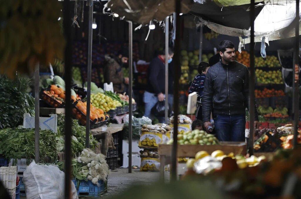قُدّرت قيمة الصادرات اللبنانية إلى السعودية بنحو 240 مليون دولار سنوياً. قُدّرت قيمة الصادرات اللبنانية إلى السعودية بنحو 240 مليون دولار سنوياً.